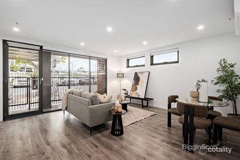 6 LULIE ST, ABBOTSFORD, VIC 3067