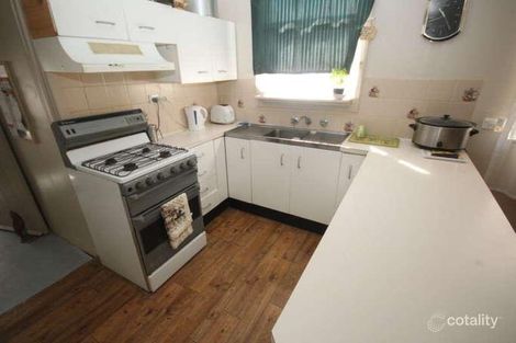 Property photo of 13 Doyle Avenue Mount Austin NSW 2650