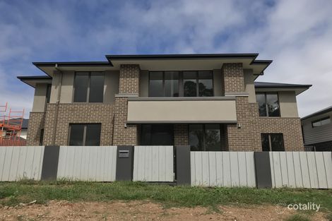 358 Denham Court Rd, Denham Court, NSW 2565