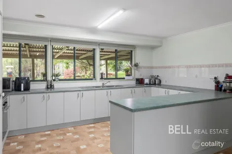 Property photo of 65 Apple Tree Lane Pakenham Upper VIC 3810