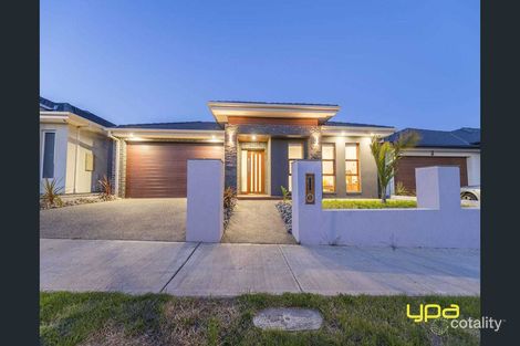 Property photo of 13 Veneto Grove Greenvale VIC 3059