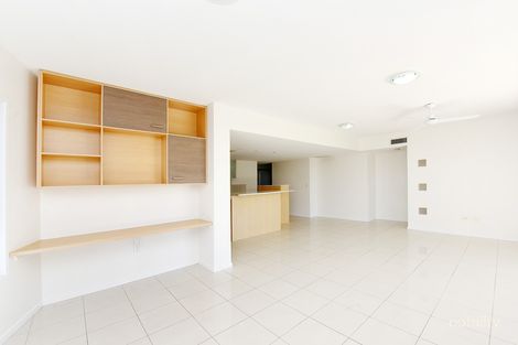 Property photo of 18/51 Grand Parade Parrearra QLD 4575