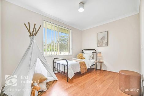 Property photo of 11 Jupiter Circuit Cameron Park NSW 2285