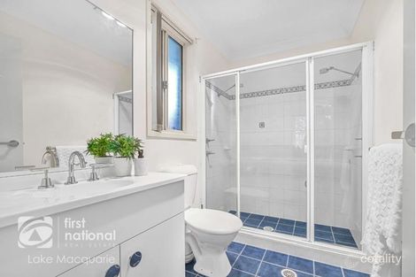 Property photo of 11 Jupiter Circuit Cameron Park NSW 2285