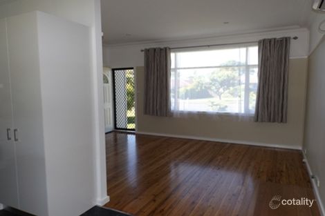 Property photo of 31A Thirlmere Way Tahmoor NSW 2573