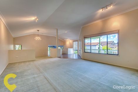 Property photo of 196 Kenmore Road Fig Tree Pocket QLD 4069