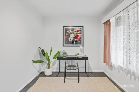 Property photo of 13 Holowko Court Taylors Lakes VIC 3038