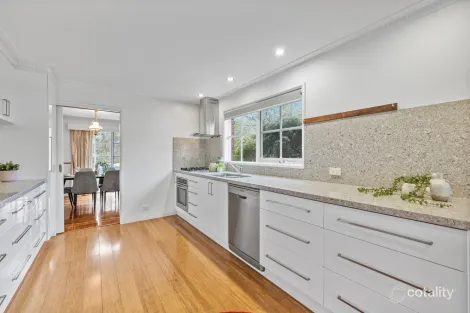 Property photo of 13 Holowko Court Taylors Lakes VIC 3038