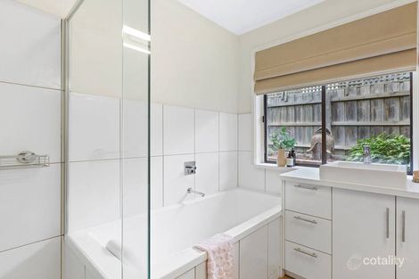 Property photo of 31 Redbourne Avenue Mount Eliza VIC 3930