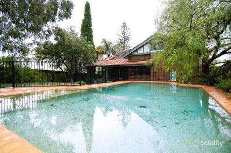 Property photo of 18 Woonona Road Northbridge NSW 2063
