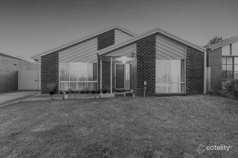 Property photo of 4 Horseman Court Narre Warren South VIC 3805