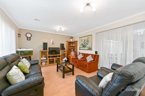 Property photo of 4 Horseman Court Narre Warren South VIC 3805