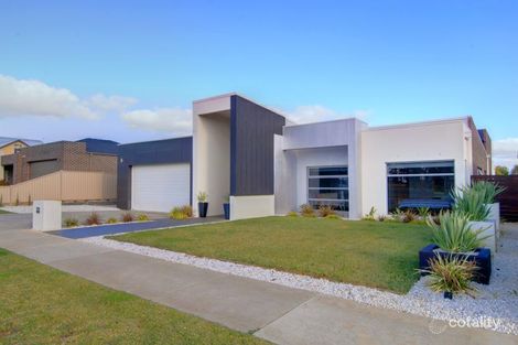 1919 Sturt St, Alfredton, VIC 3350