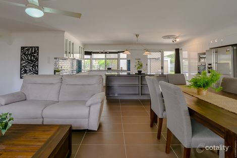 Property photo of 73 Ladbroke Crescent Urangan QLD 4655