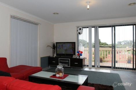 Property photo of 2/4 Kenny Place Karabar NSW 2620