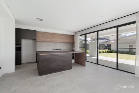 Property photo of 157 Clementine Boulevard Treeby WA 6164