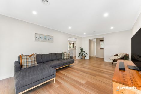 Property photo of 4 Kidderminster Drive Wantirna VIC 3152