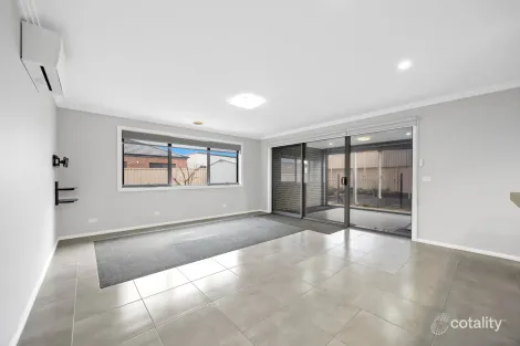 Property photo of 17 Swan Boulevard Winter Valley VIC 3358