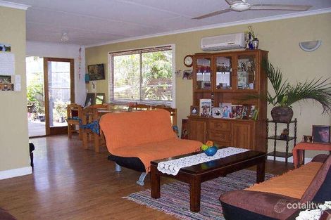 Property photo of 22 Bray Road Mooloolah Valley QLD 4553