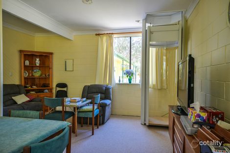 Property photo of 6 Fifth Parade Raymond Island VIC 3880
