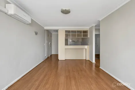 Property photo of 25/4 Alfred Square St Kilda VIC 3182