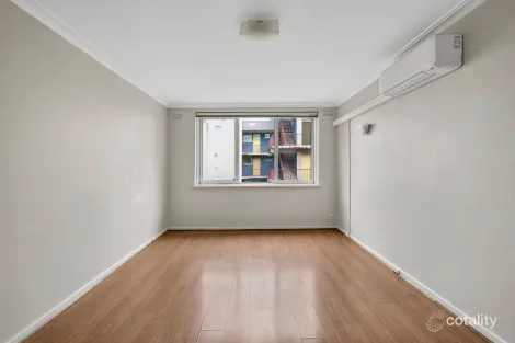 Property photo of 25/4 Alfred Square St Kilda VIC 3182