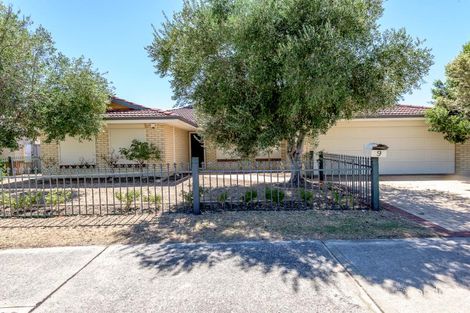 Property photo of 9 Ascot Parkway Bertram WA 6167