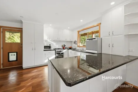 Property photo of 32 Camborne Drive Acacia Hills TAS 7306