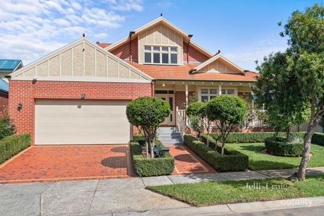 Property photo of 5 Merton Place Mill Park VIC 3082