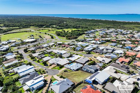 15 Barrington Ct, Pacific Heights, QLD 4703