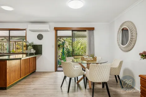 Property photo of 6 Ireland Court Cashmere QLD 4500