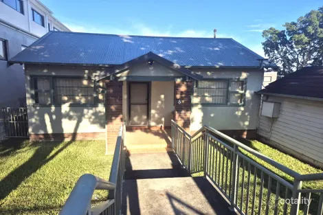 8 Raven St, Gladesville, NSW 2111