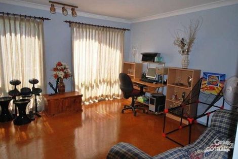 Property photo of 24 Alder Place Dubbo NSW 2830