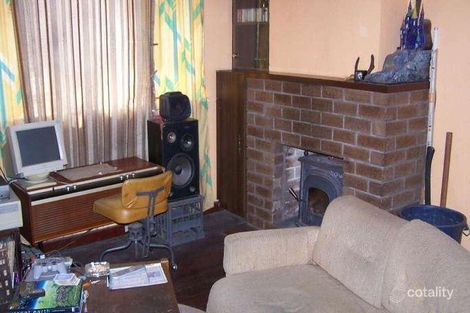 Property photo of 2 Gladstone Crescent Collie WA 6225
