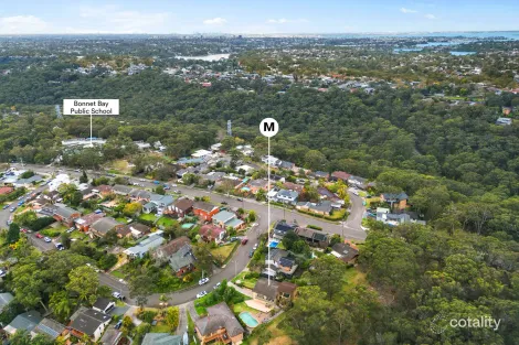 Property photo of 29 Jefferson Crescent Bonnet Bay NSW 2226