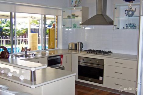 Property photo of 25 Elanda Court Tin Can Bay QLD 4580