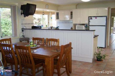 Property photo of 14 Withers Way Eltham VIC 3095