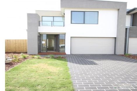 Property photo of 17 Jumbuck Circuit Carrum Downs VIC 3201