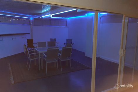 Property photo of 18/22 Second Avenue Broadbeach QLD 4218