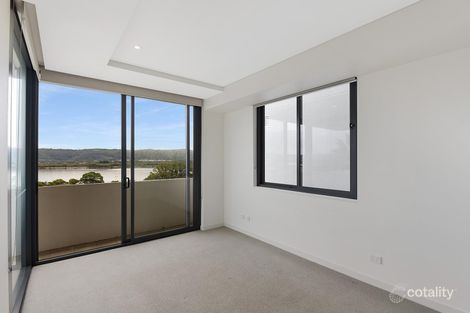 Property photo of 406/148A Albany Street Point Frederick NSW 2250