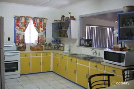 Property photo of 53 Grenadier Circle Ebbw Vale QLD 4304