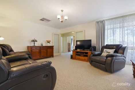 Property photo of 40 Parkview Rise Hackham SA 5163
