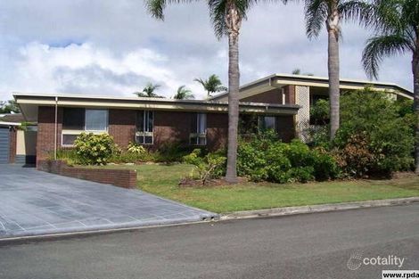 Property photo of 2 Maple Place Palm Beach QLD 4221