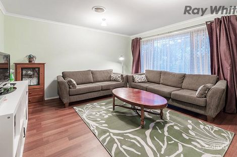 Property photo of 15 Silvana Way Hillside VIC 3037