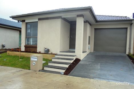 525 Mandalay Cct, Beveridge, VIC 3753