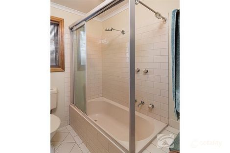 Property photo of 5 McDonald Close Mount Barker SA 5251