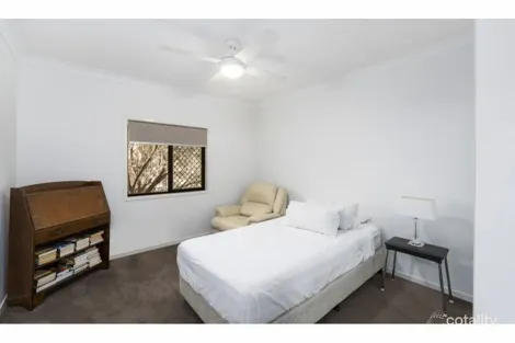 Property photo of 4-6 Carlingford Drive Thornlands QLD 4164