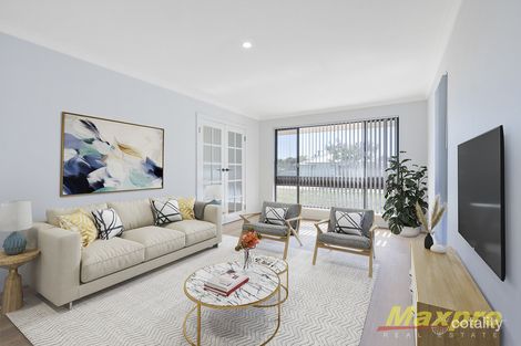 Property photo of 22 Mirrelia Way Riverton WA 6148