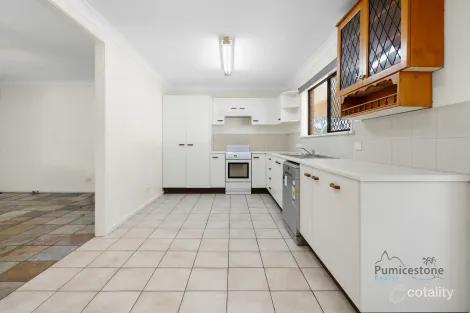 Property photo of 10 Elimbah Avenue Toorbul QLD 4510