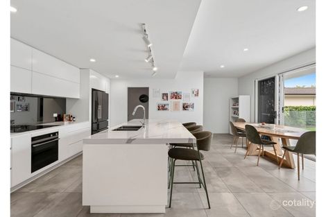 Property photo of 30 Sandpiper Drive Burleigh Waters QLD 4220